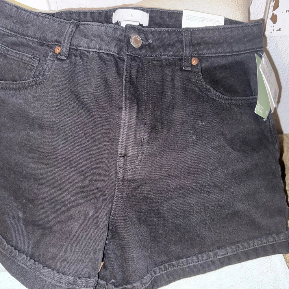 H&M Black Jean Shorts‎